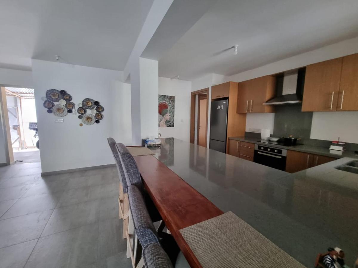 Apartment Pearl Park Residence Paphos Exterior foto